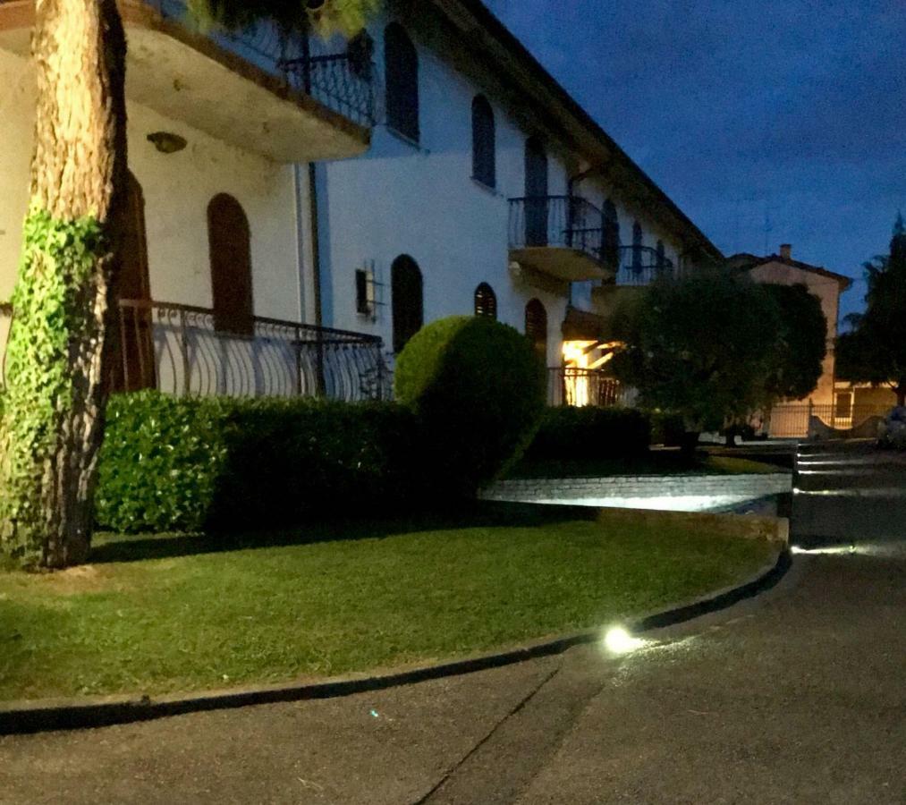 Lake Garda Lovers Peschiera del Garda Eksteriør billede